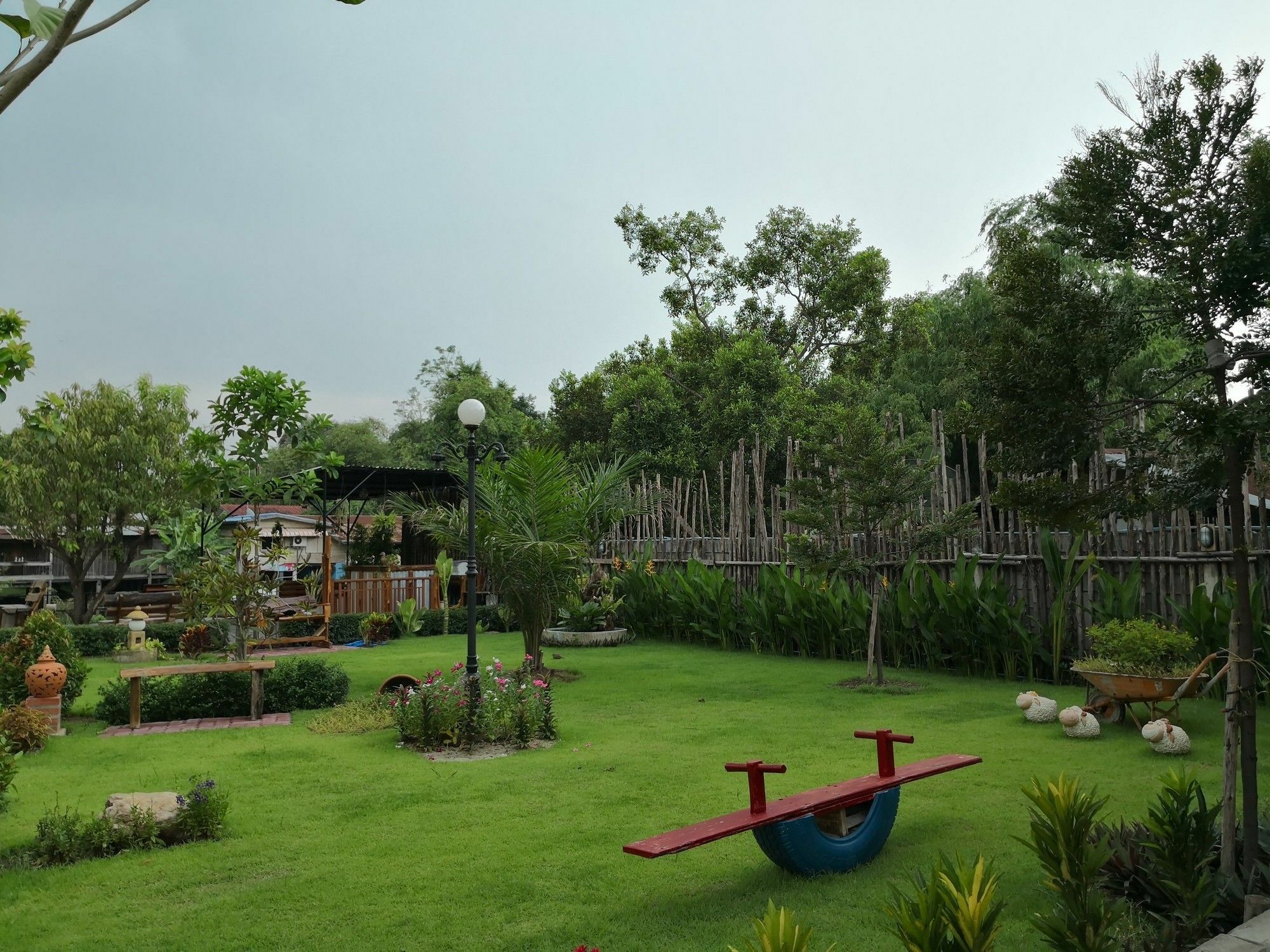 Baan Canalee Phra Nakhon Si Ayutthaya Exterior foto